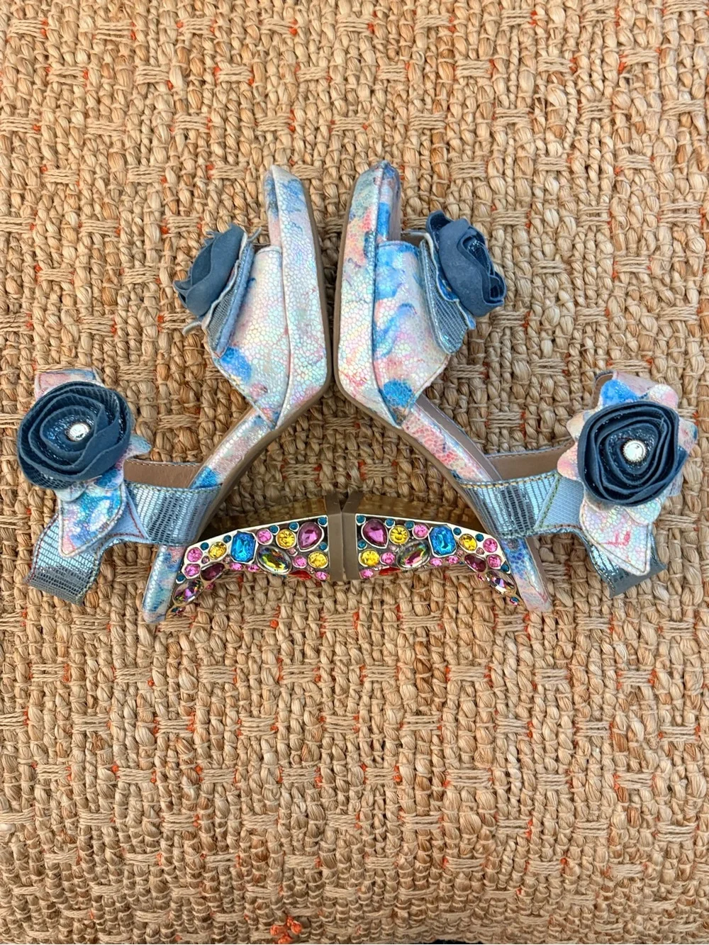 L’Artiste Iridescent Floral Appliqué Block Embellished Heels Blue-Pink Size 35